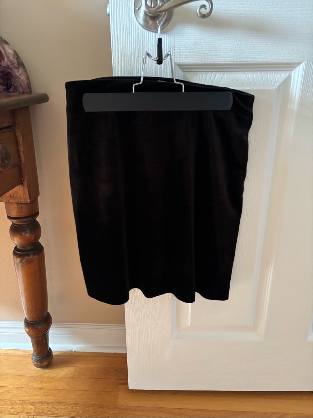 Velvet mini skirt